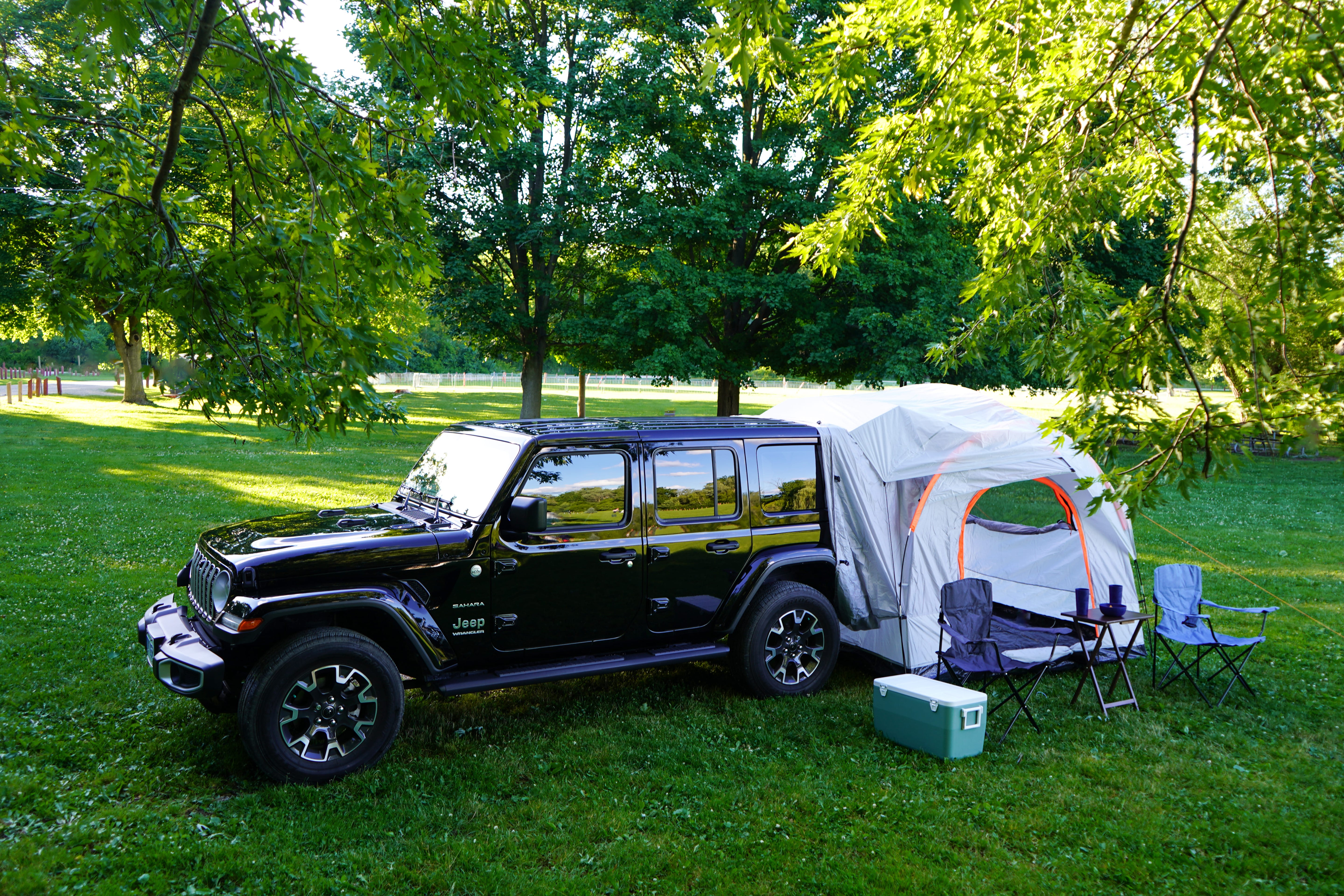 Jeep Wrangler Camping Tent