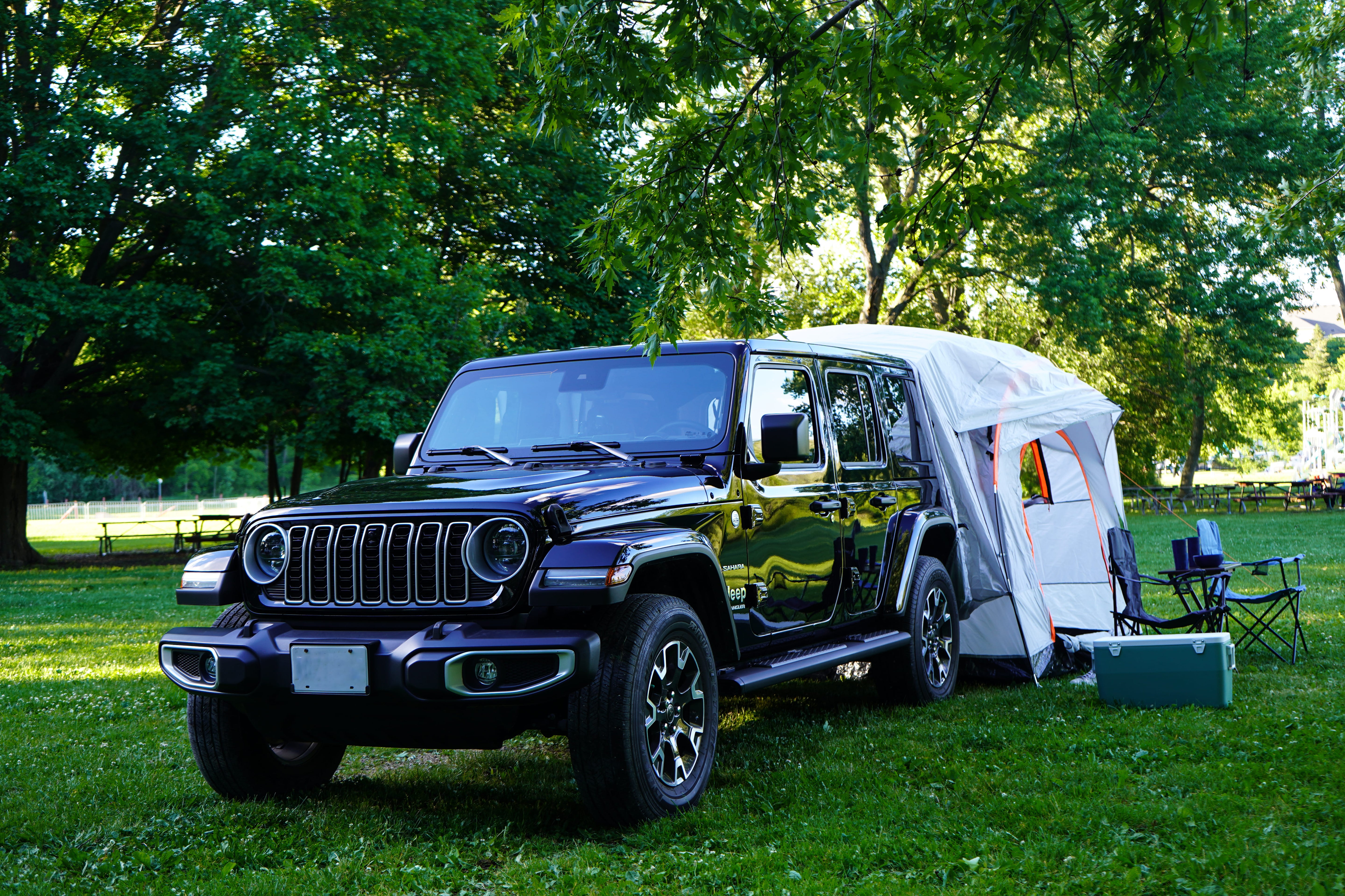 Jeep Wrangler Camping Tent