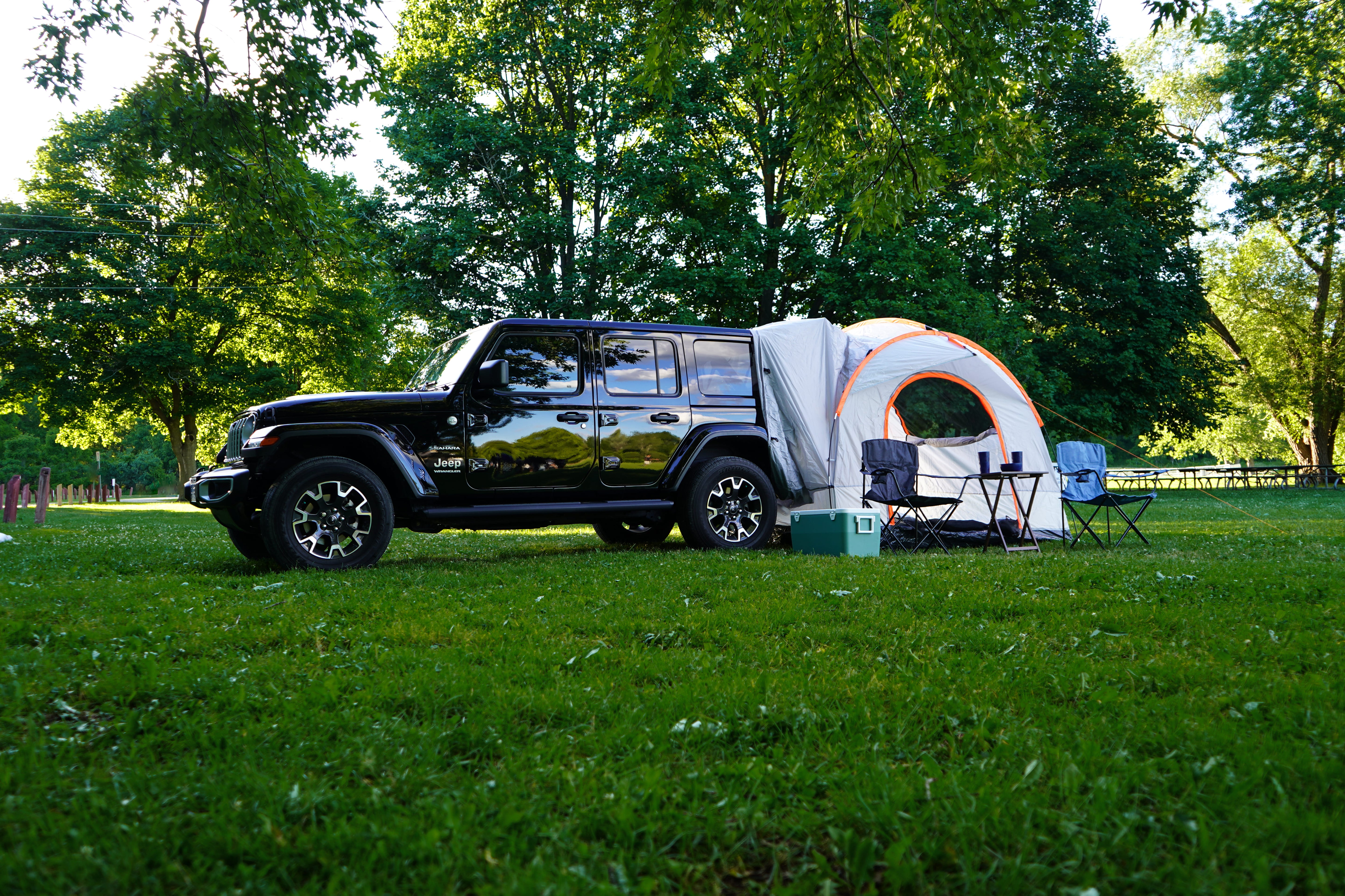 Jeep Wrangler Camping Tent