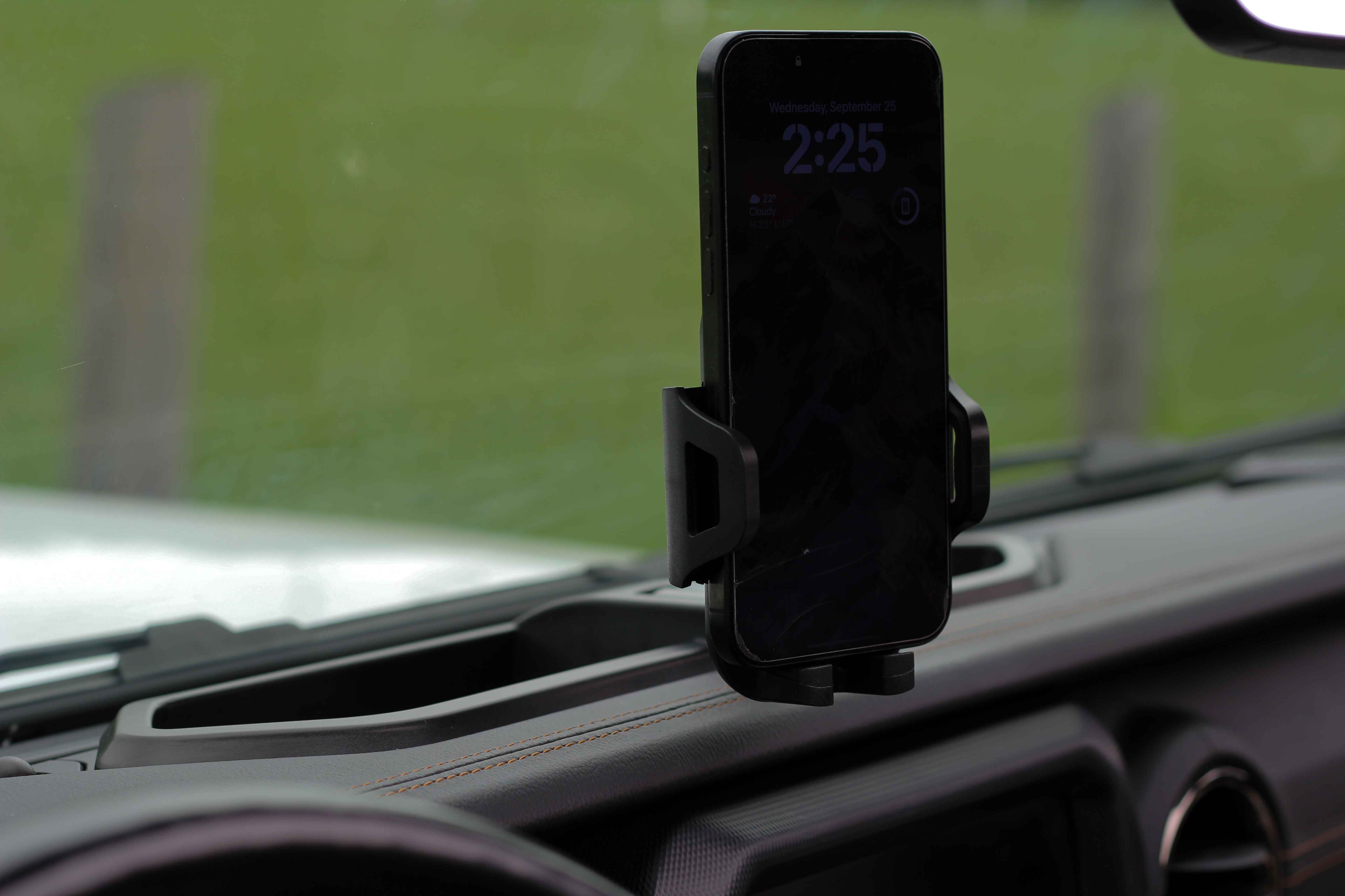 Jeep Wrangler JL/JLU Phone Holder
