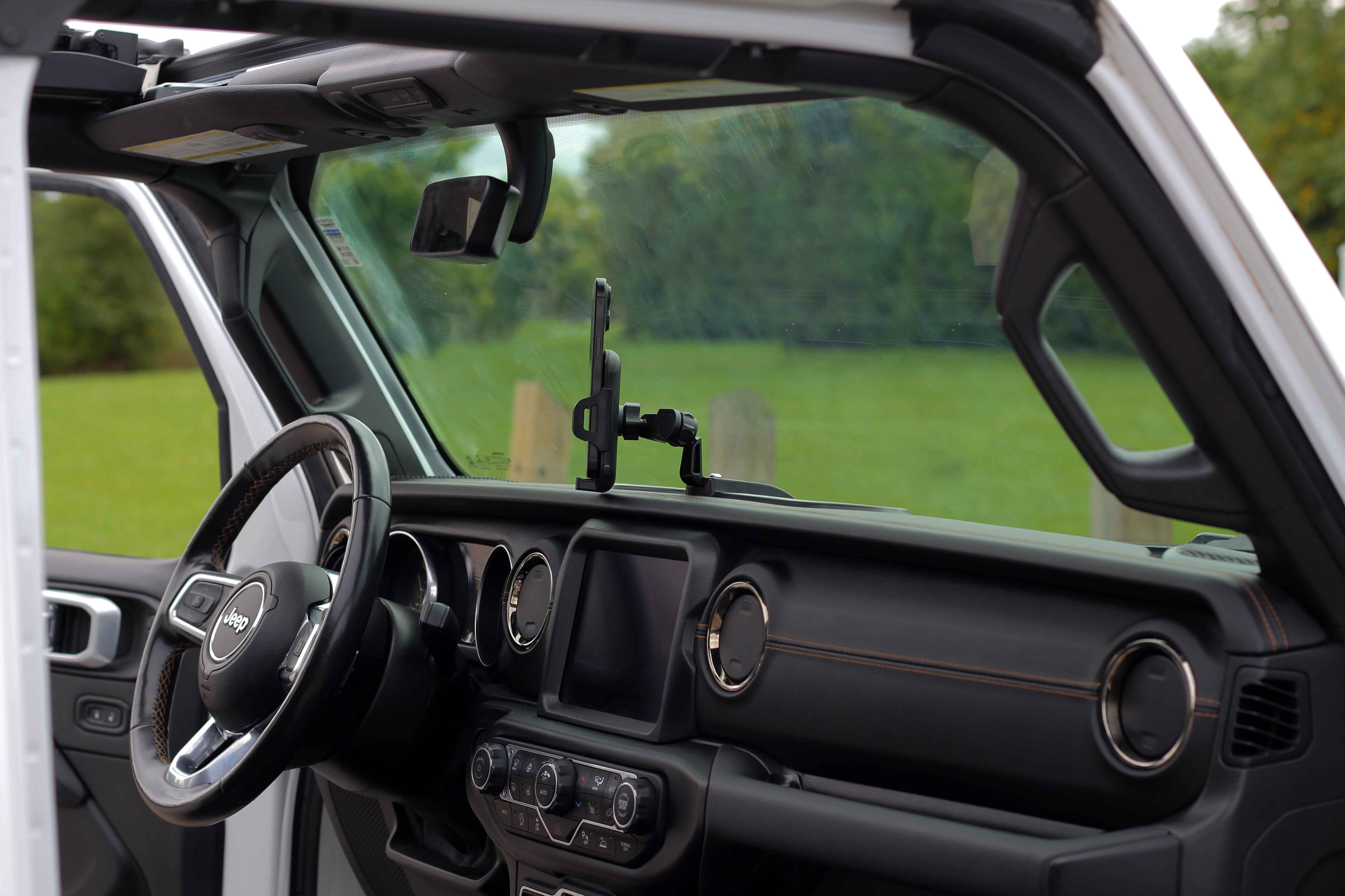 Dash Storage Tray Phone Holder JL/JLU