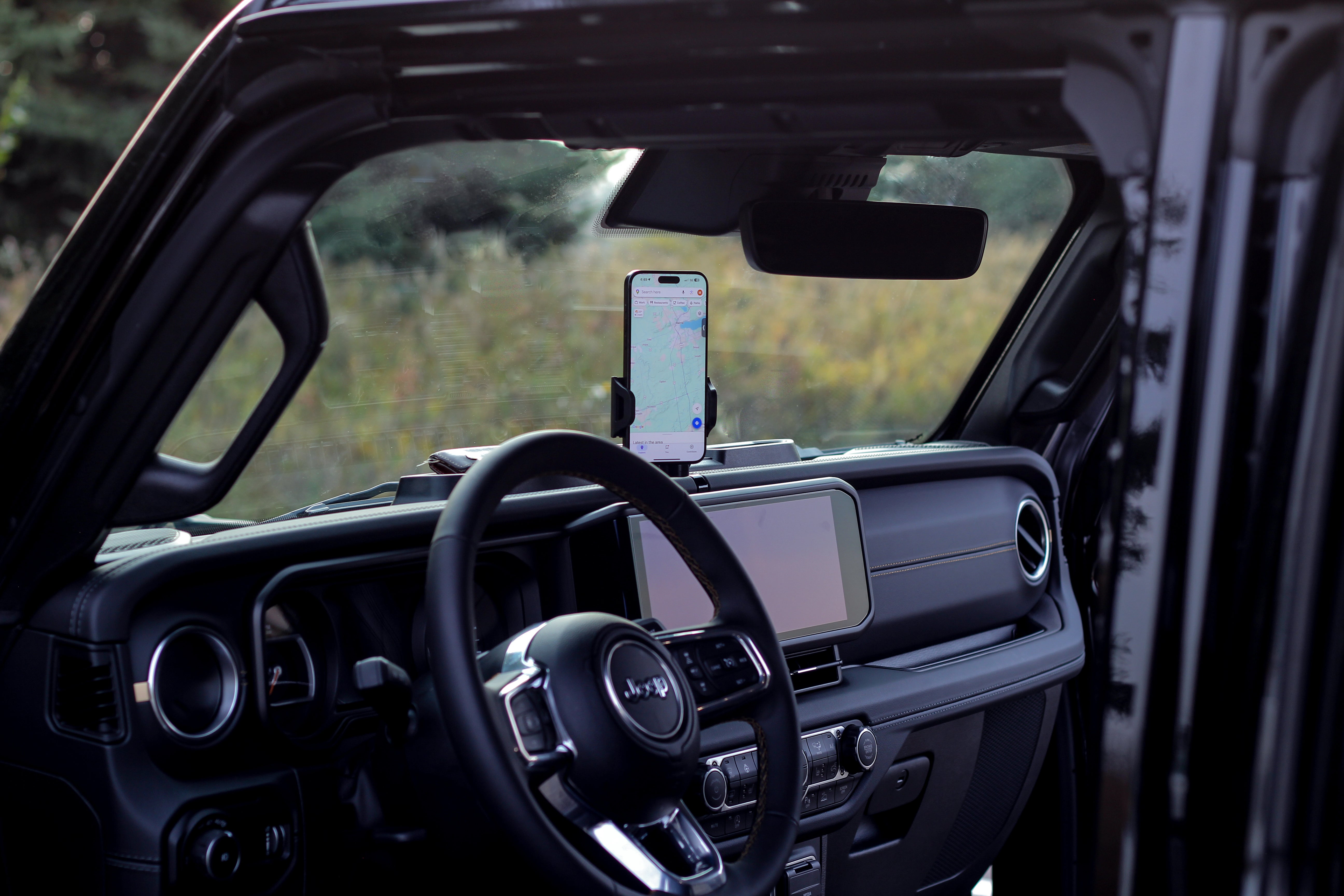Jeep Wrangler Phone Holder 2025
