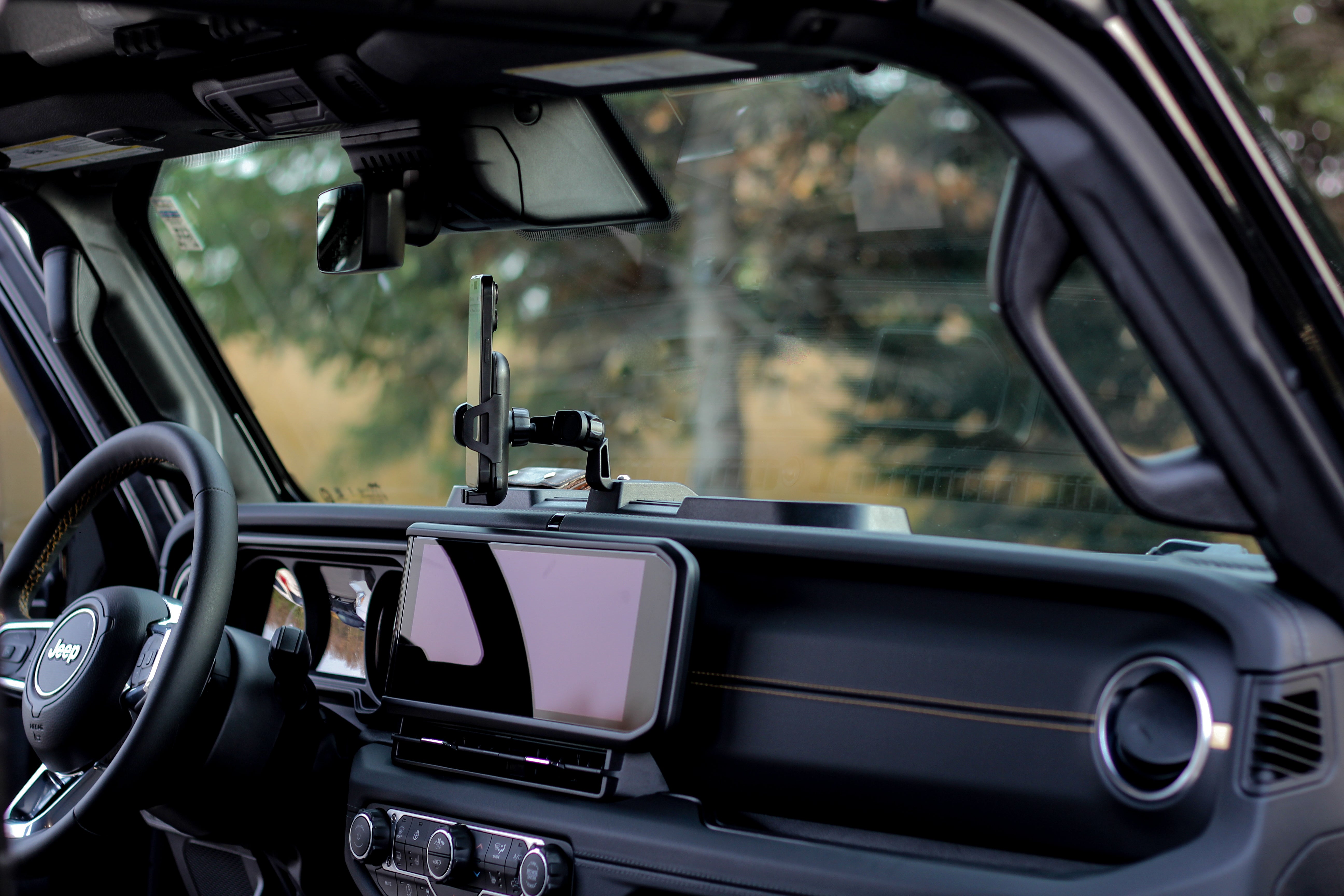 Jeep Wrangler Phone Holder 2024