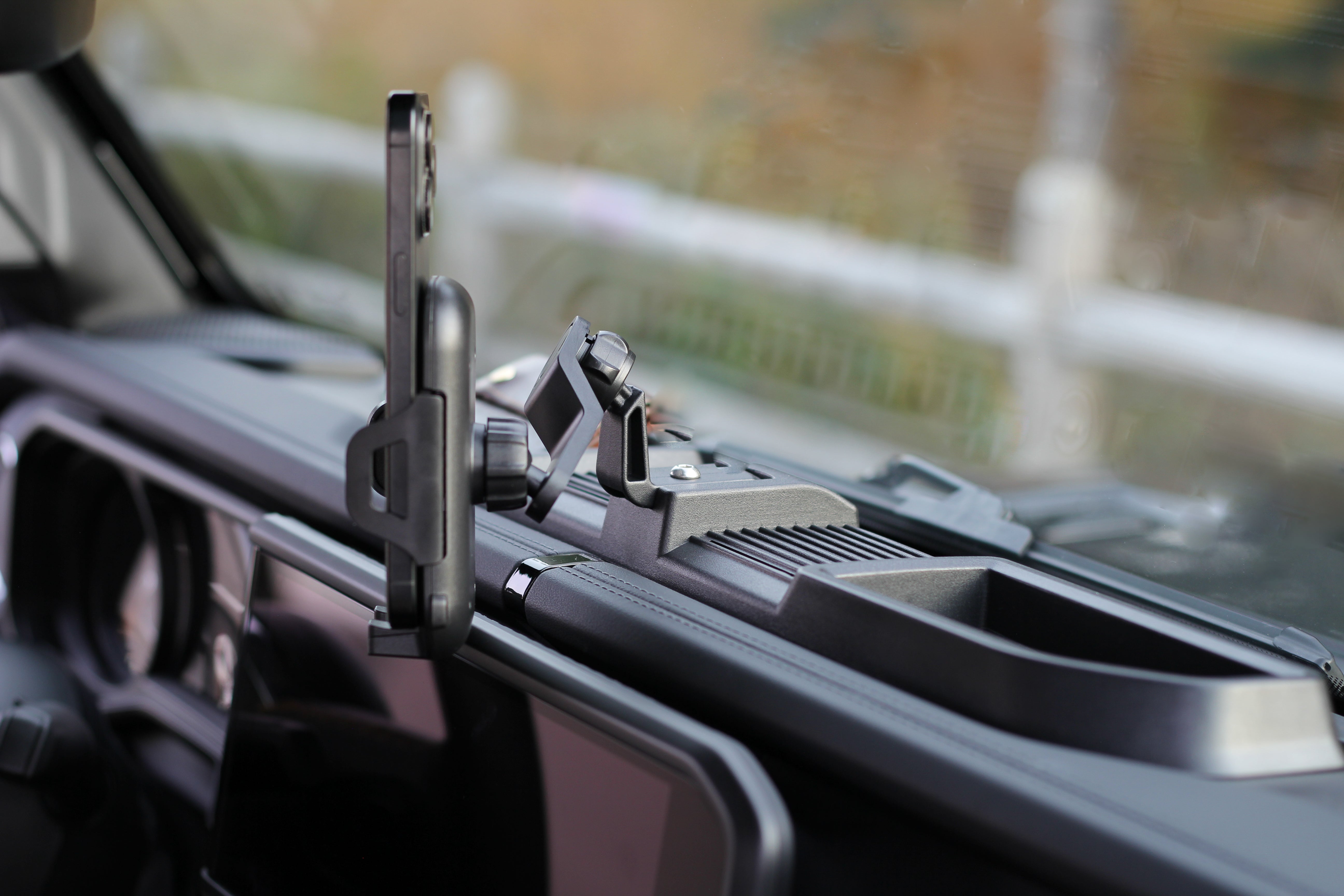 Jeep Wrangler Phone Holder 2024