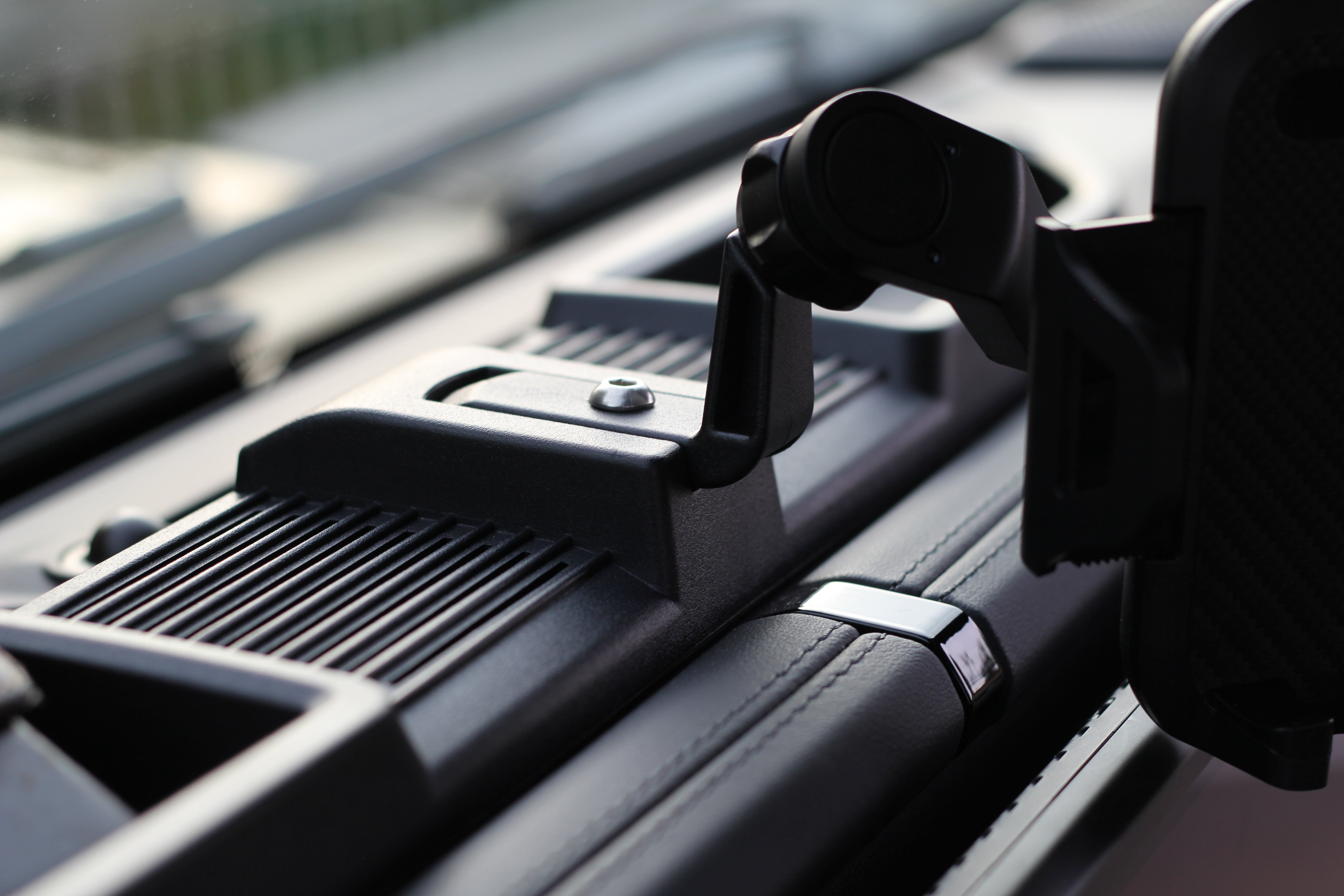 Jeep Wrangler Phone Holder 2024