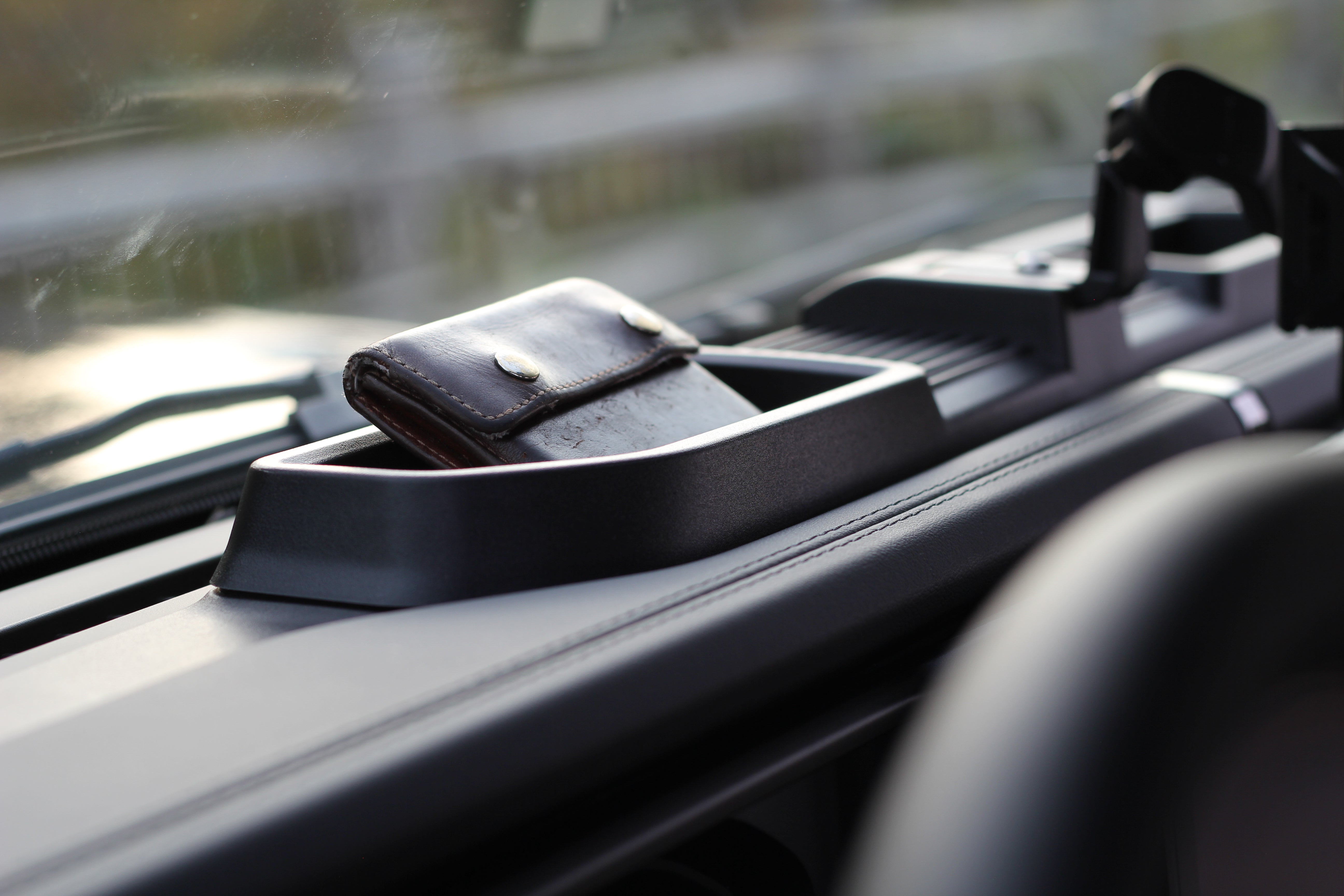 Jeep Wrangler Phone Holder 2024 storage tray