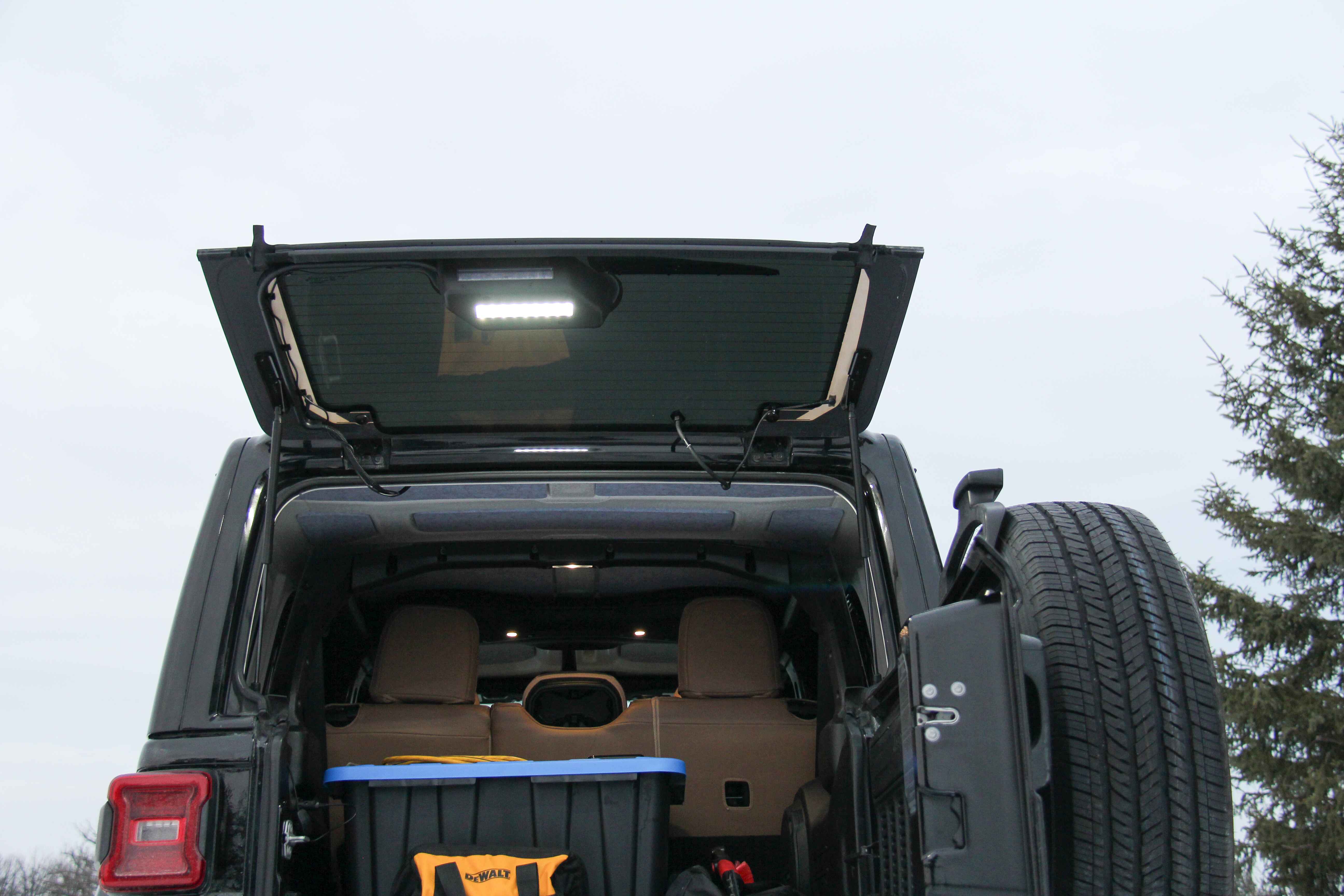 Jeep Wrangler Trunk Light 2025