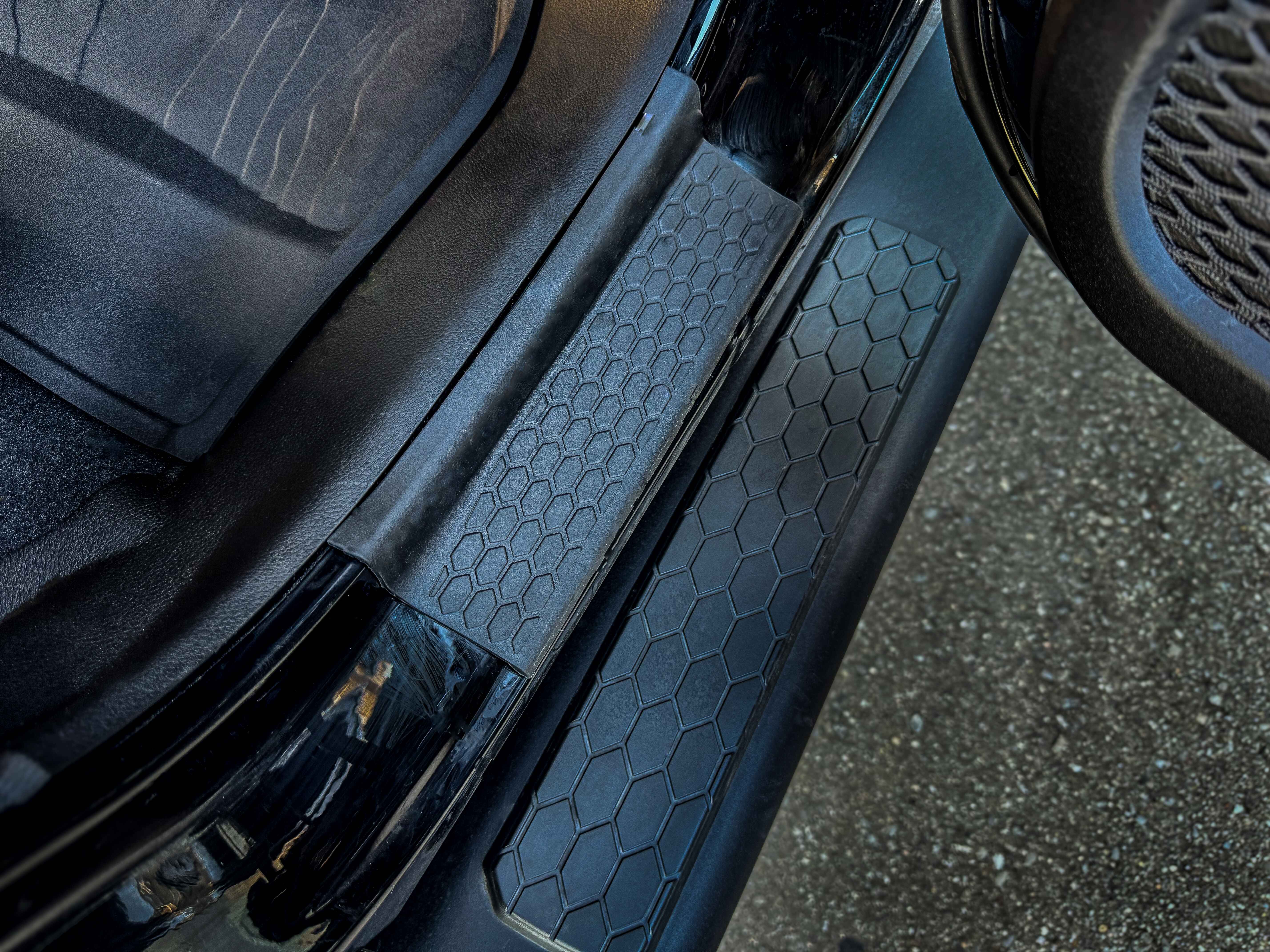 Jeep Wrangler JLU Door Sill Guards