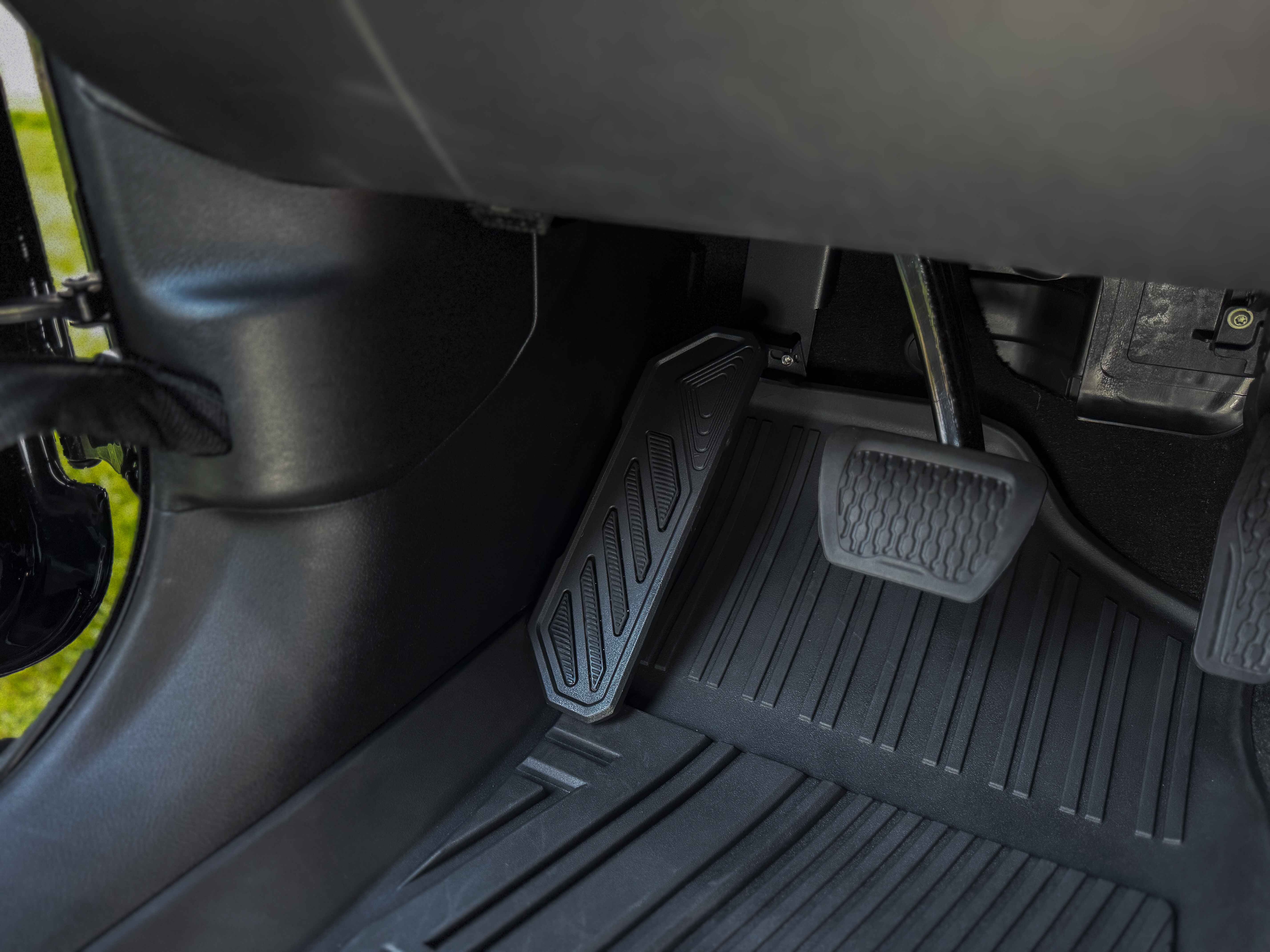 Jeep Wrangler Dead Pedal JL/JLU