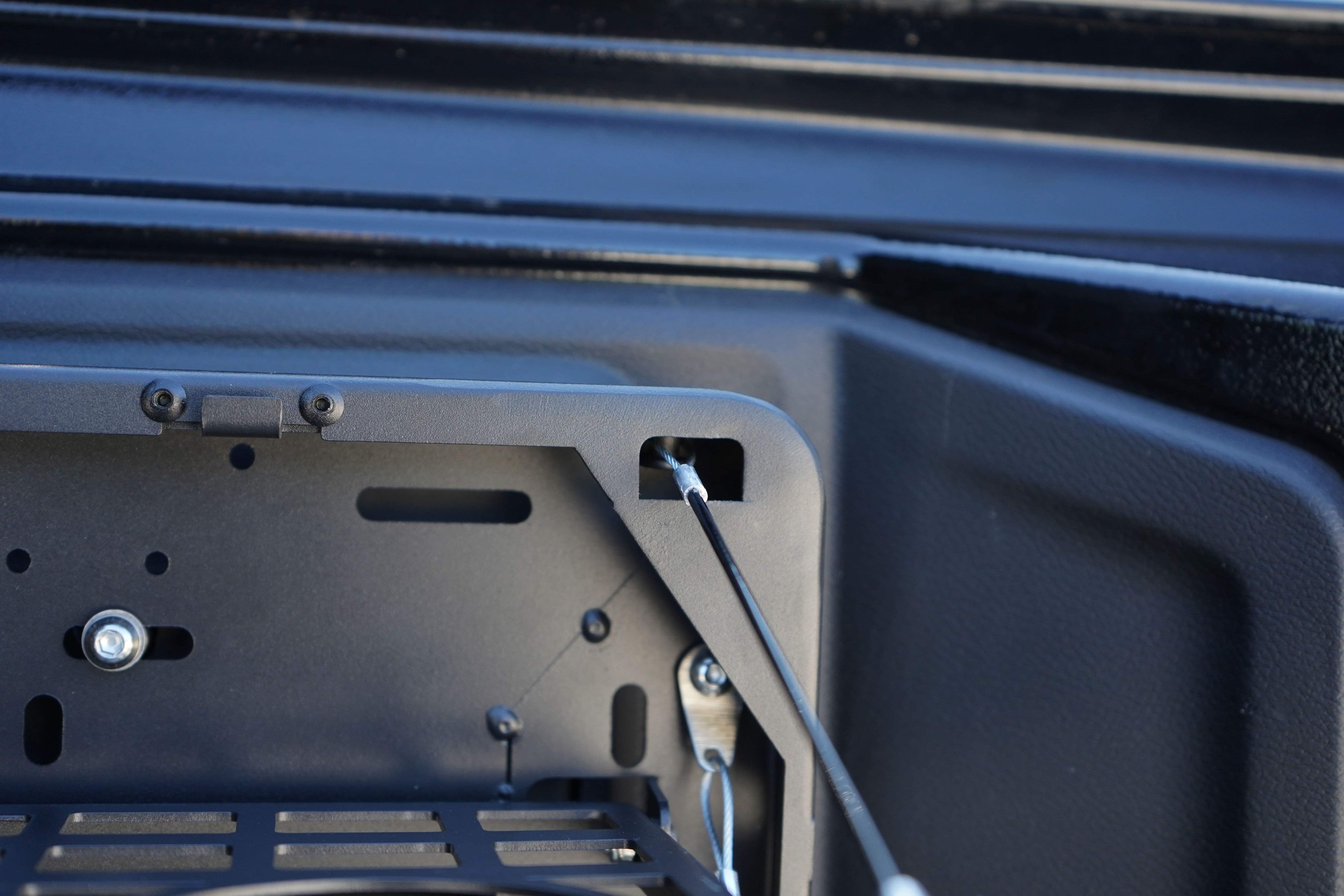 Jeep Wrangler Foldable Tailgate Table & MOLLE Panel – JK/JKU & JL/JLU 2007–2026