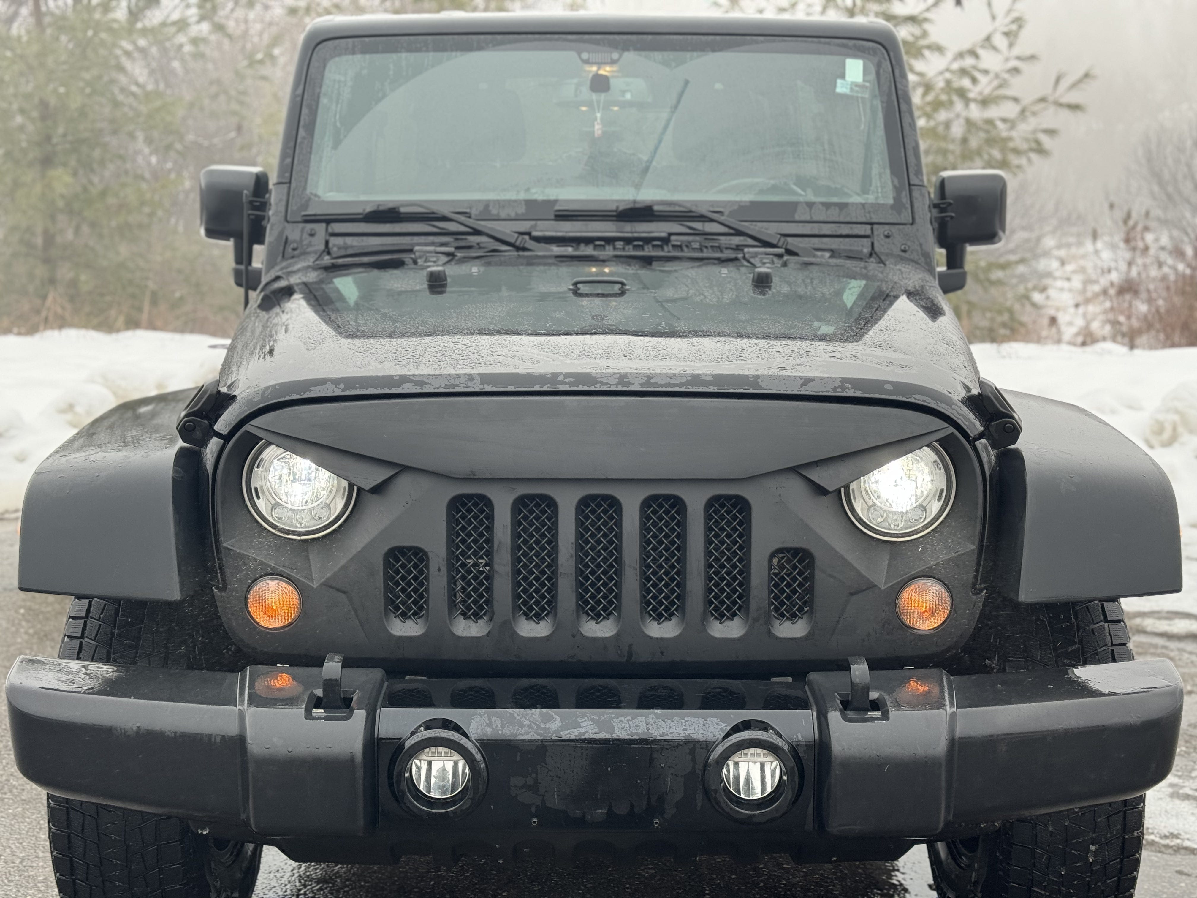 Jeep Wrangler JK Angry Grill with lights on